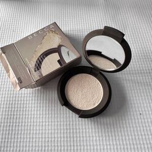 BECCA Shimmering Skin Perfector Pressed Highlighter Vanilla Quartz 2.4g 0.085oz